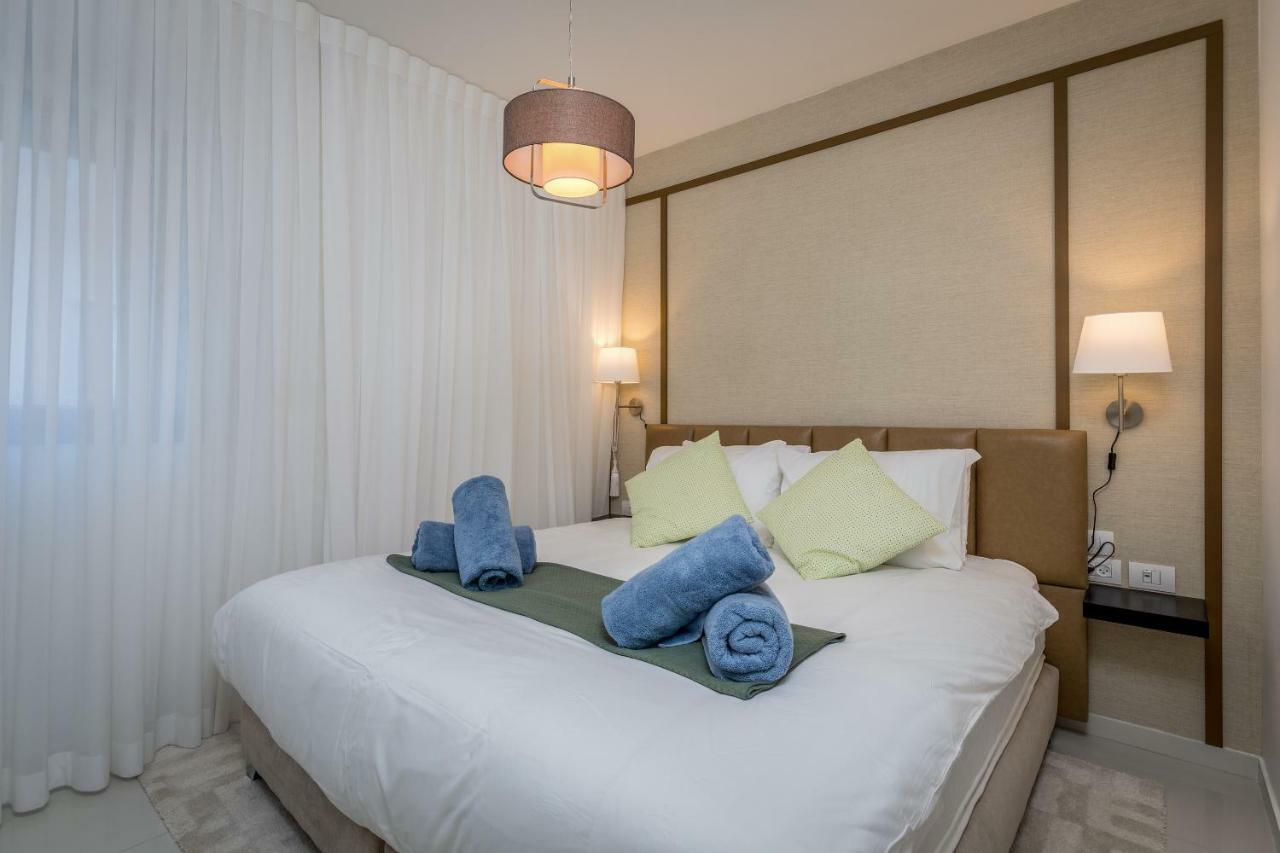 Front Of Beach - Trumpeldor Street Tel Aviv Exterior photo